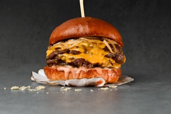 Double smash cheeseburger Double smash cheeseburger