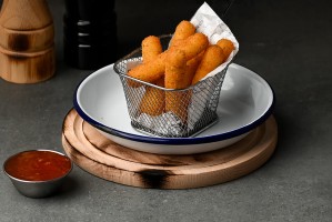 Fried mozzarella sticks